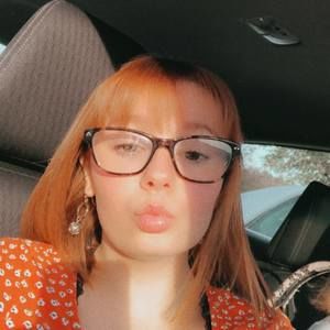 Meet your Posher, Lily